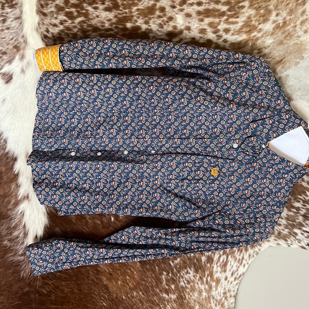 cinch button down/button down